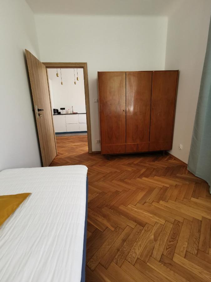Apartament Z Klimatyzacja Krasków Eksteriør bilde